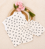 Pack of 2 Newborn Baby Cotton Jabla Set (3-6 Months) | Sleeveless Front Open Top & Shorts Combo | Soft Breathable Infant Clothing (Heart & Leaf Print)