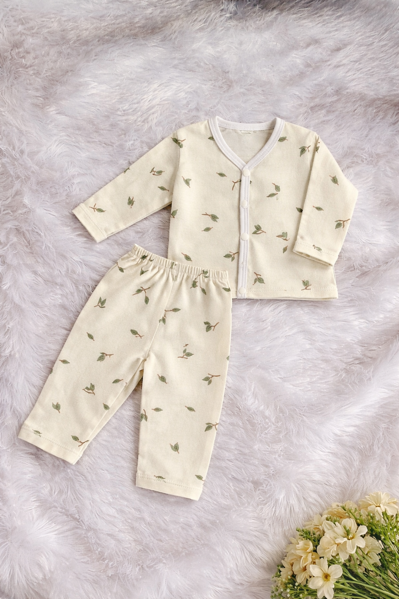 Leafy Hugs Baby Pant Set Full Sleeve