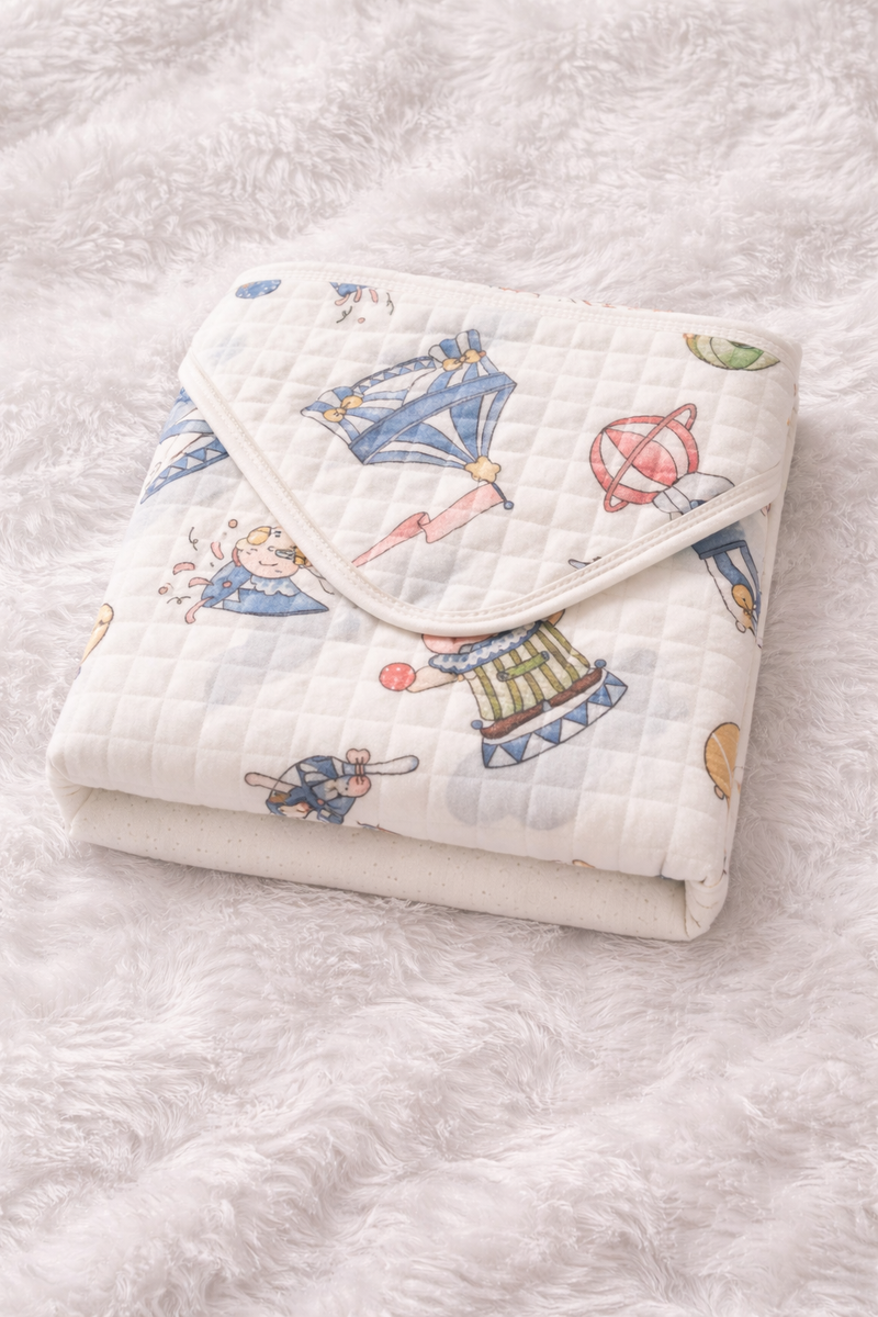 Little Circus Hooded Baby Wrapper – Soft & Cozy Comfort