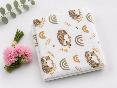 Baby Muslin Swaddle Blanket 110x120 cm – Hedgehog & Nature Print, Soft Breathable Cotton Wrap