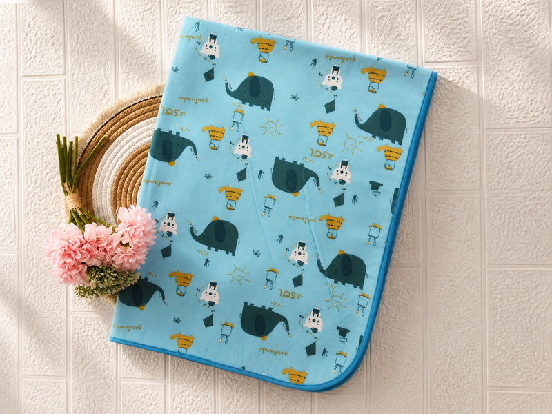 SoftCare Waterproof Baby Diaper Changing Sheet – Foldable & Travel Friendly 90*70cm
